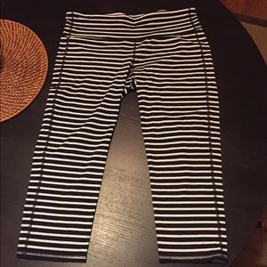 Athleta Striped Chaturanga Striped Capri Legging